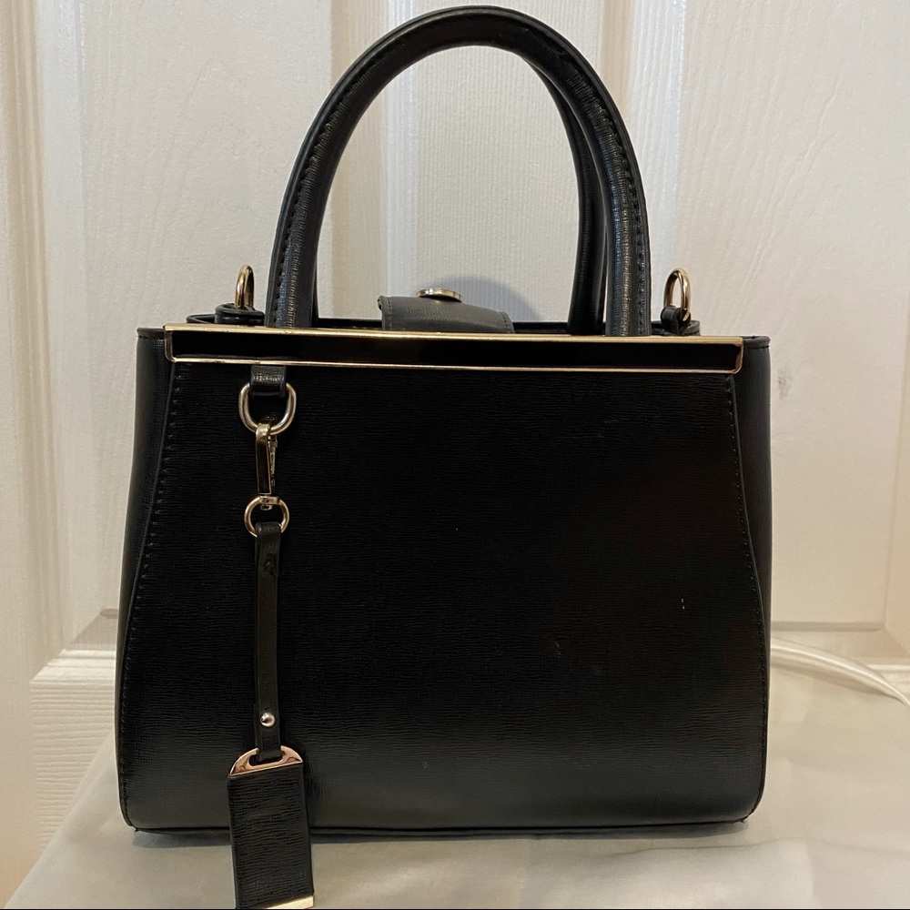Black Purse